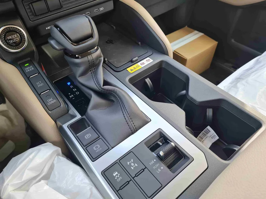 تويوتا برادو TXL3 2026 