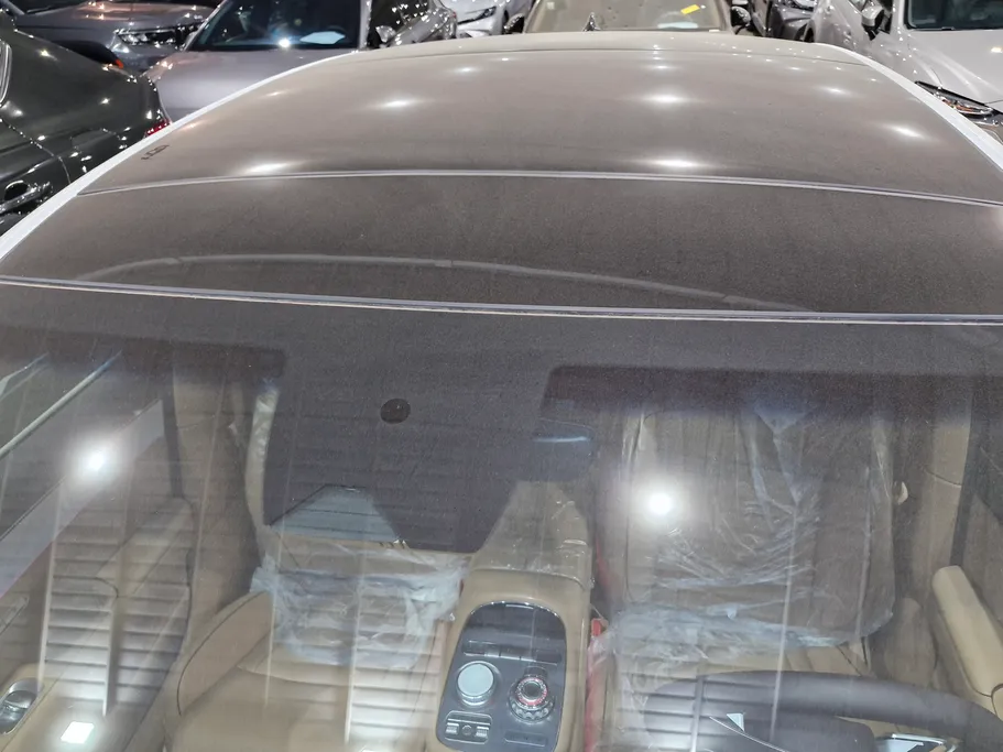 جينيسيس G90 Royal 2025 