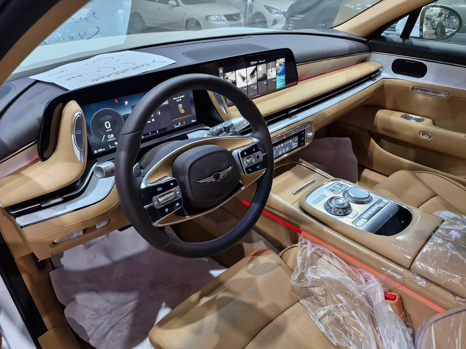 جينيسيس G90 Royal 2025 