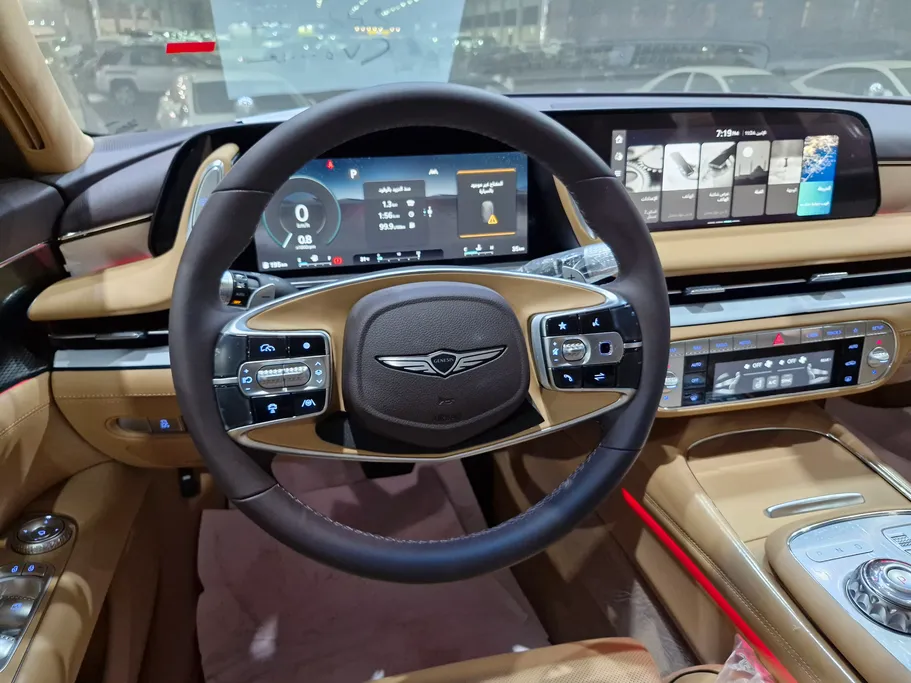 جينيسيس G90 Royal 2025 