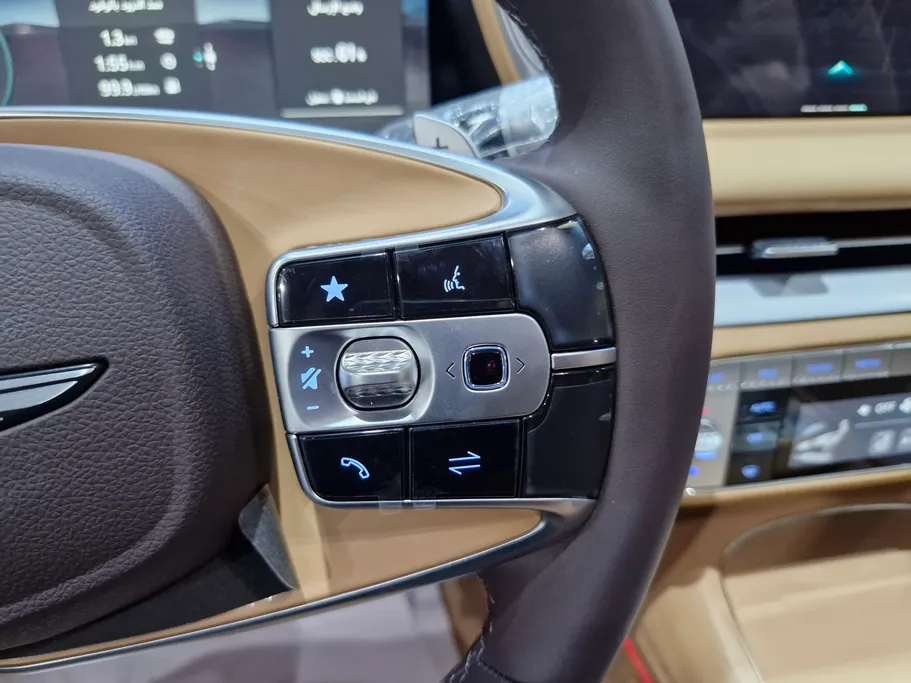 جينيسيس G90 Royal 2025 