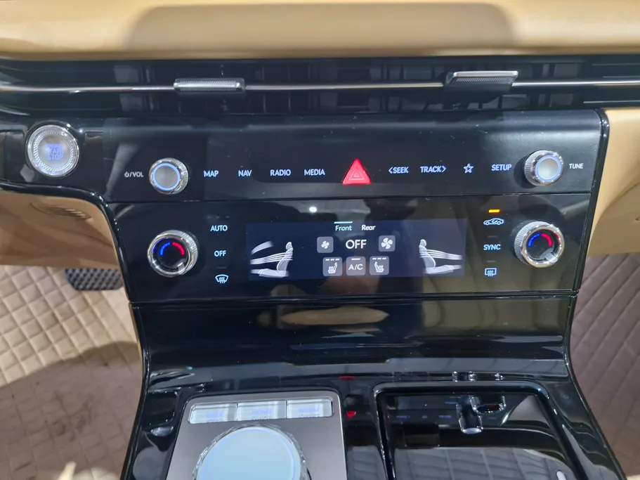 2025 Genesis G80 PRESTIGE 