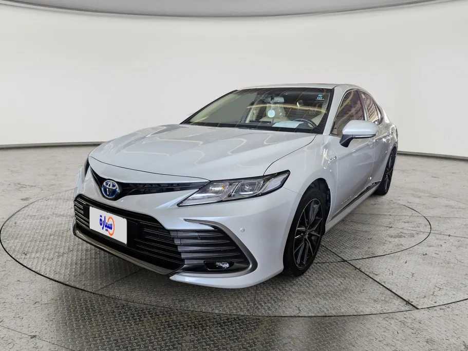 2024 Toyota Camry  GLE HEV  