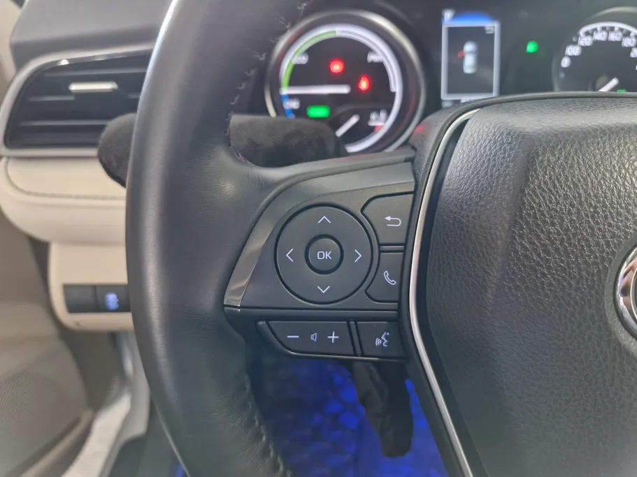 2024 Toyota Camry  GLE HEV  