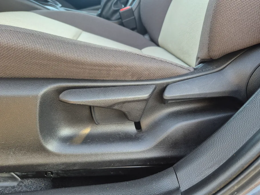 2024 Toyota Corolla XLI 