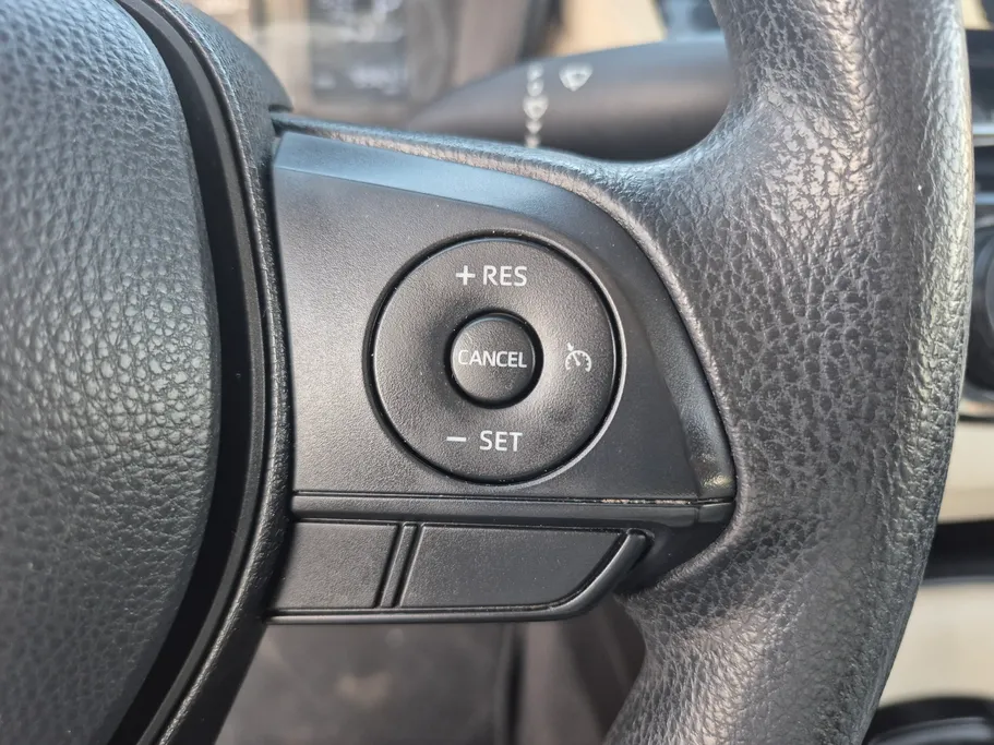 2024 Toyota Corolla XLI 