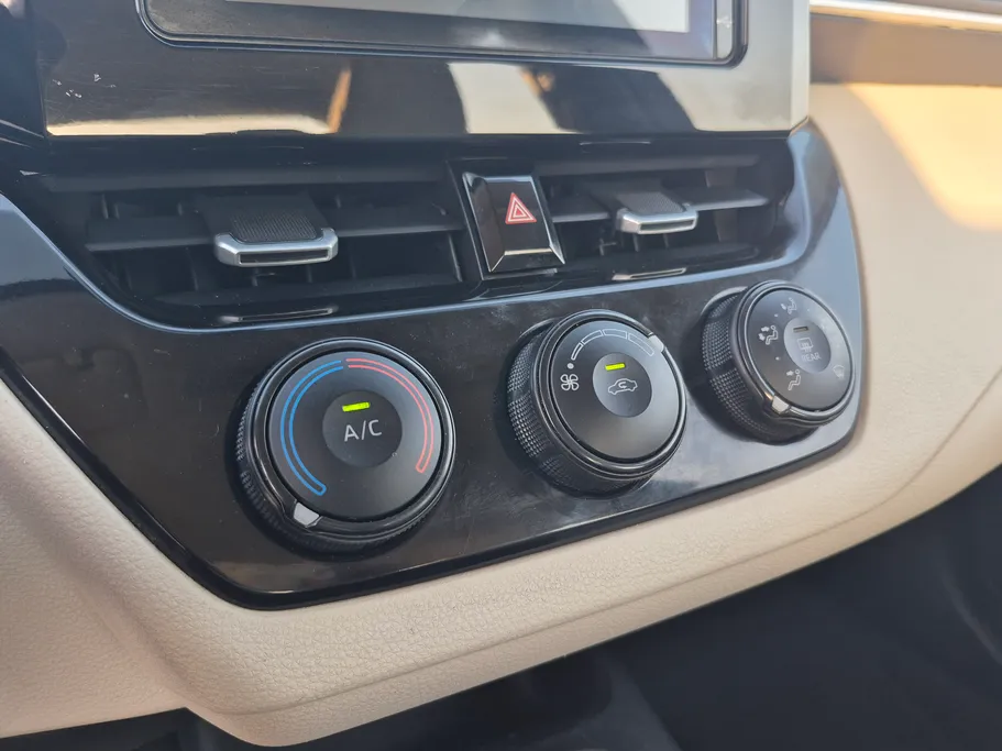 2024 Toyota Corolla XLI 