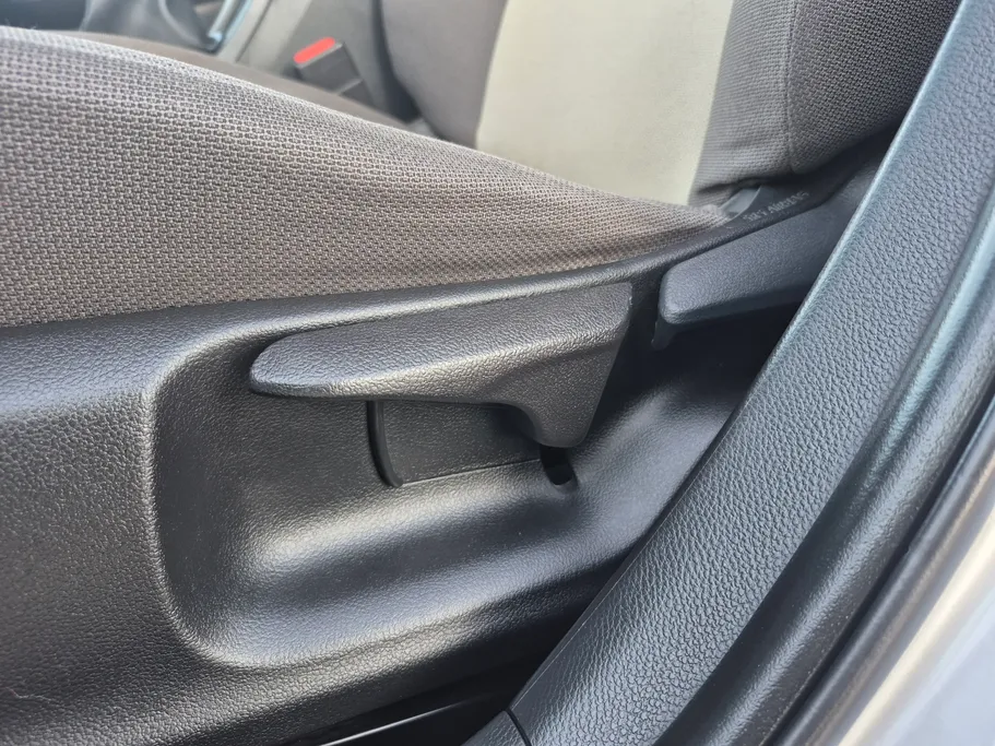 تويوتا كورولا XLI 2024 