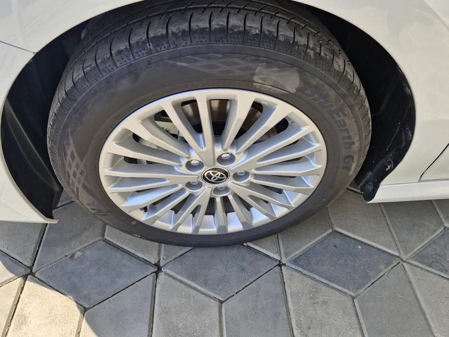 2025 Toyota Camry  E Plus HEV 