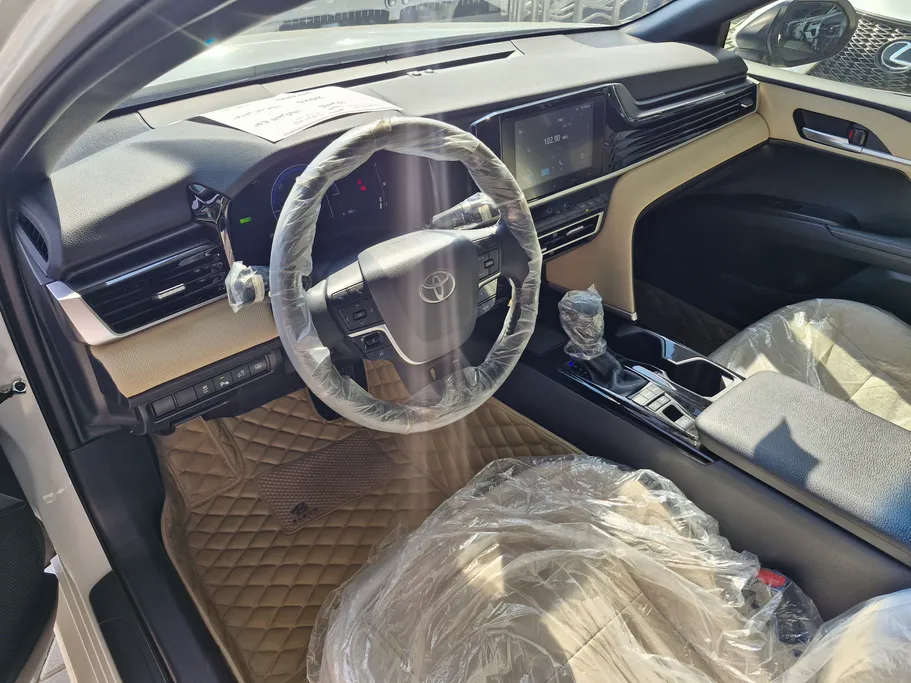 2025 Toyota Camry  E Plus HEV 