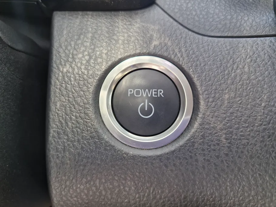 2025 Toyota Camry  E Plus HEV 