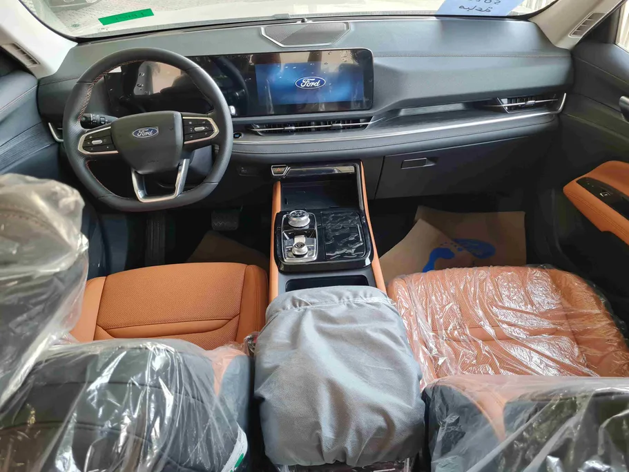 فورد تريتوري تيتانيوم 2026 