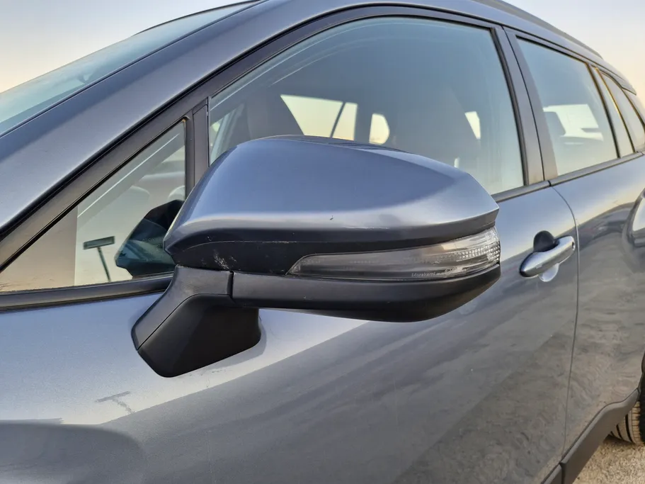 تويوتا كورولا كروس XLE HEV 2024 