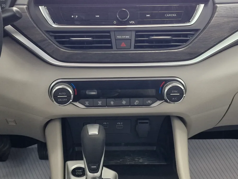 2026 Nissan Altima SV 