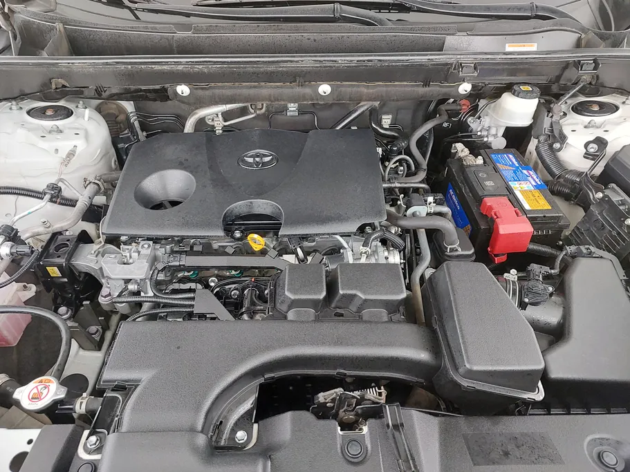 تويوتا راف فور LE 2022 