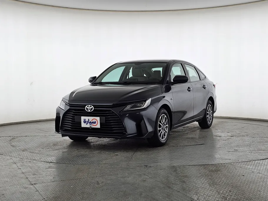 2024 Toyota Yaris  Y 