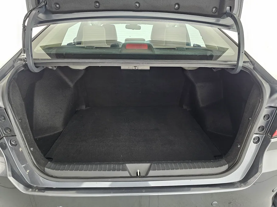 2024 Toyota Yaris  Y 