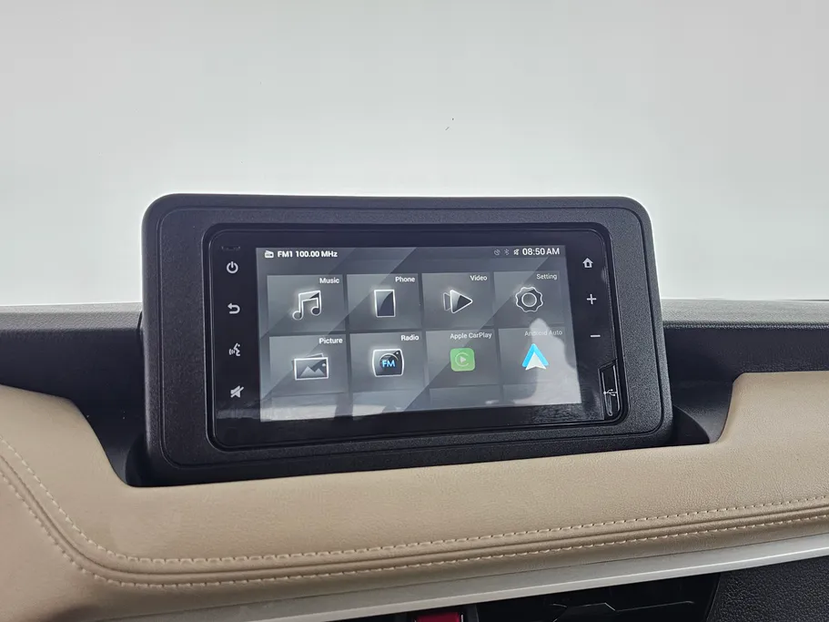 2024 Toyota Yaris  Y 