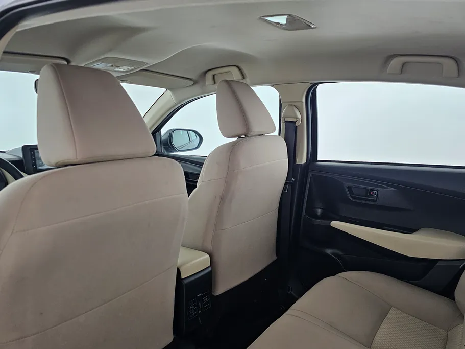 2024 Toyota Yaris  Y 