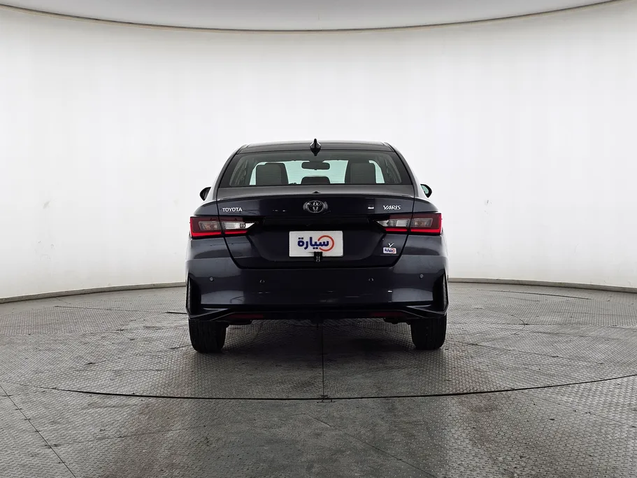 2024 Toyota Yaris  Y 