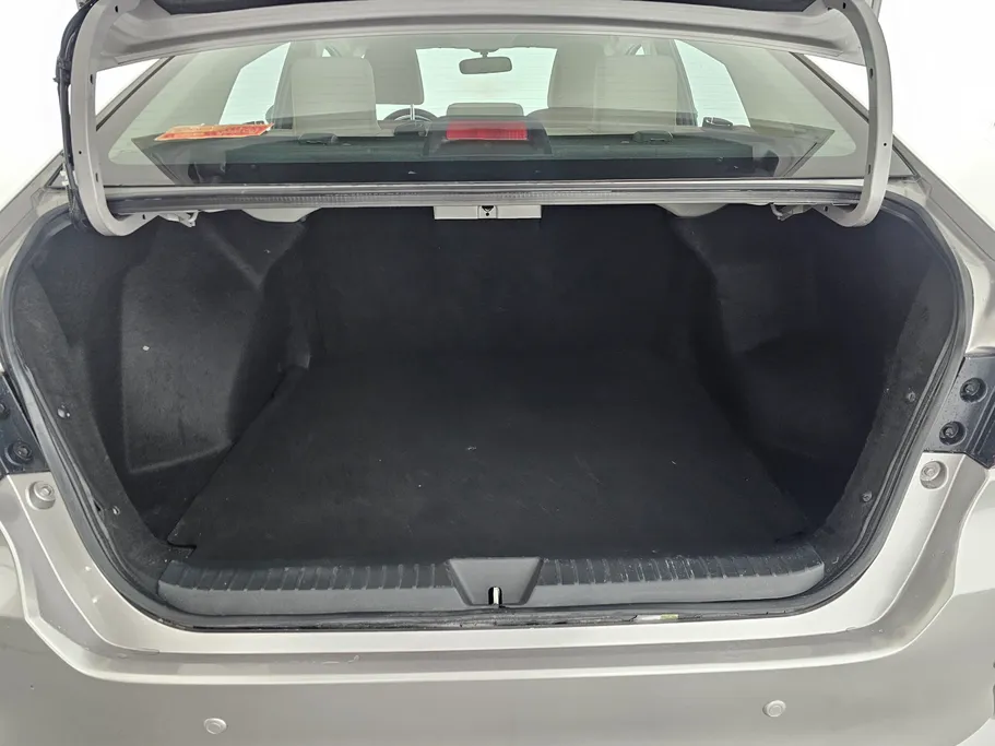 2023 Toyota Yaris  Y 