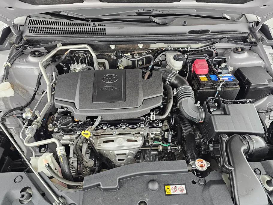 2023 Toyota Yaris  Y 