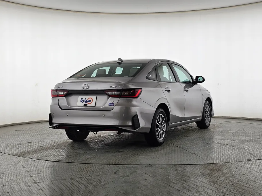 2023 Toyota Yaris  Y 