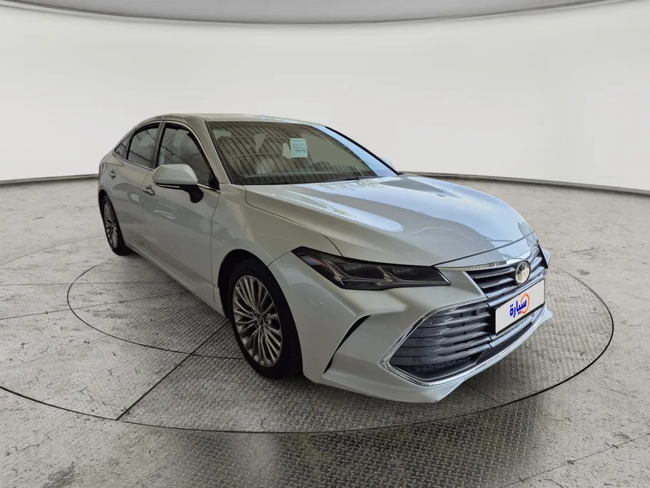 تويوتا افالون Limited 2020 