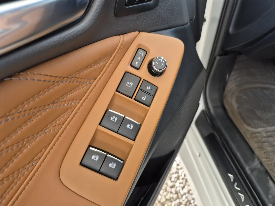 تويوتا افالون Limited 2020 