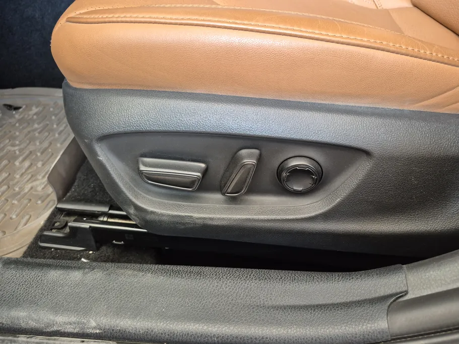 تويوتا افالون Limited 2020 