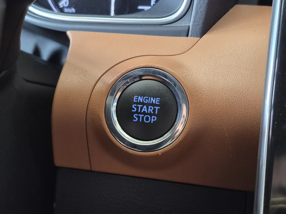 تويوتا افالون Limited 2020 