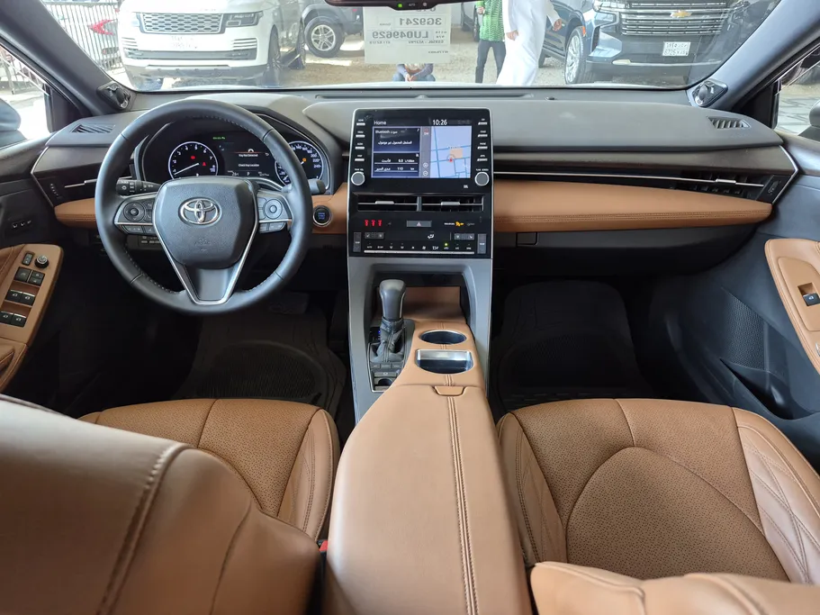 تويوتا افالون Limited 2020 