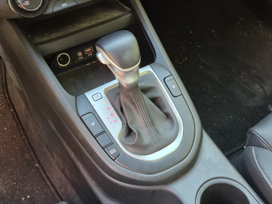 كيا K3 ال اكس 2021 