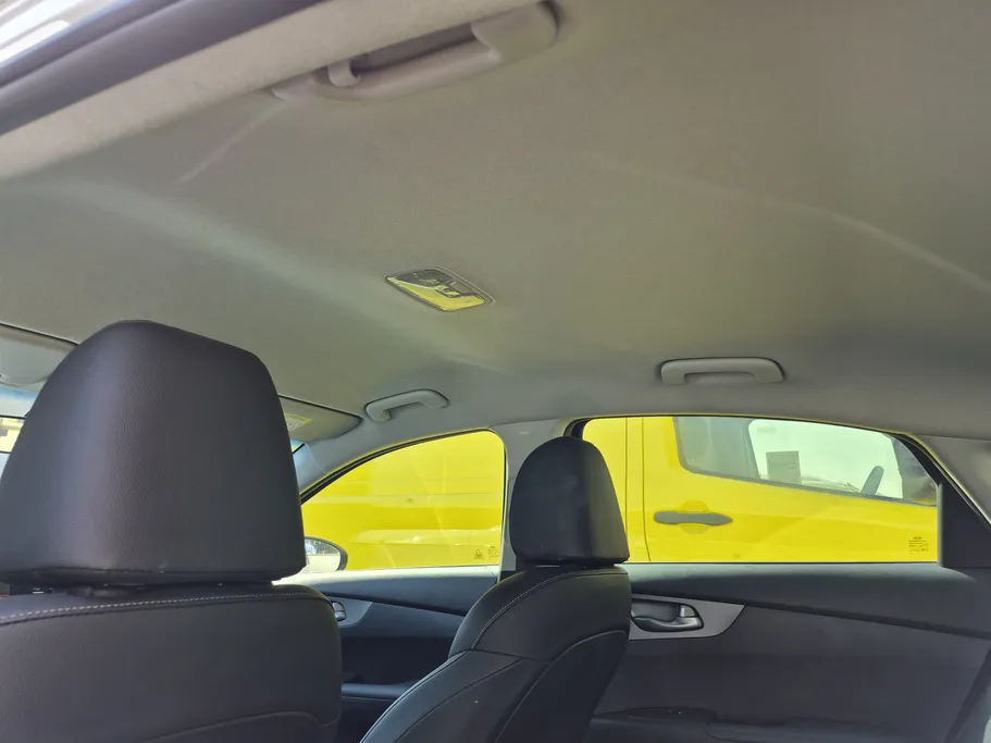 كيا K3 ال اكس 2021 