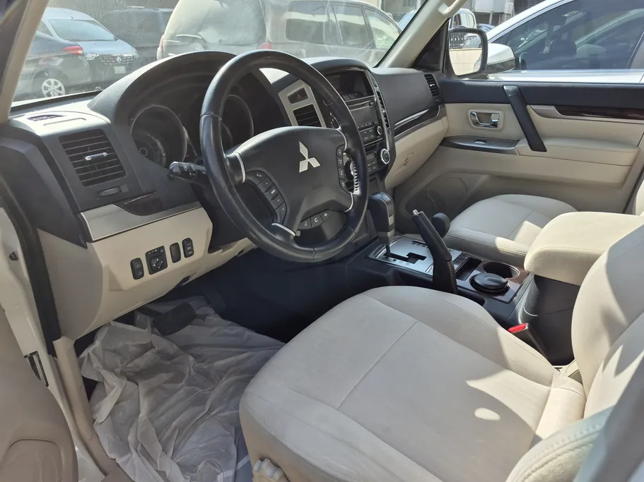 2020 Mitsubishi Pajero GLS 5Doors 