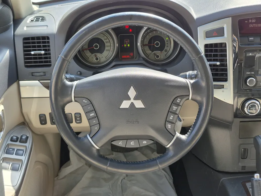 2020 Mitsubishi Pajero GLS 5Doors 