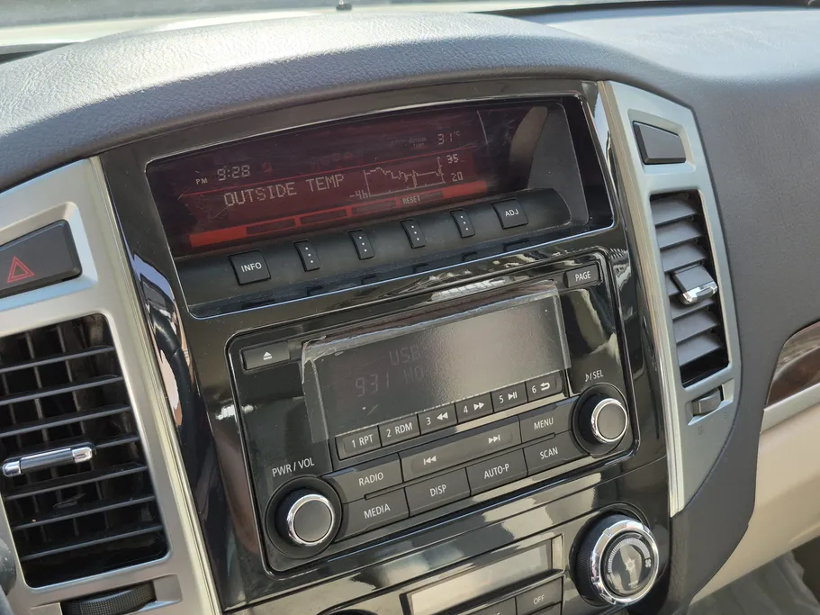 2020 Mitsubishi Pajero GLS 5Doors 