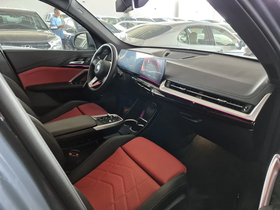 2025 BMW X Series 1 xDrive 20i 