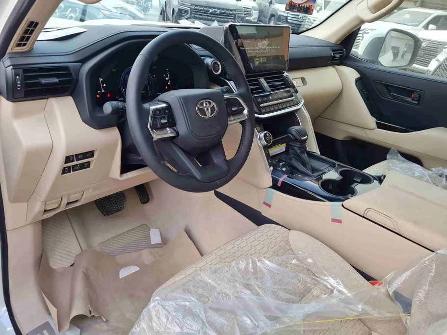 2026 Toyota Land Cruiser GXR3 