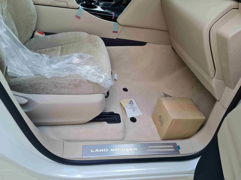 2026 Toyota Land Cruiser GXR3 