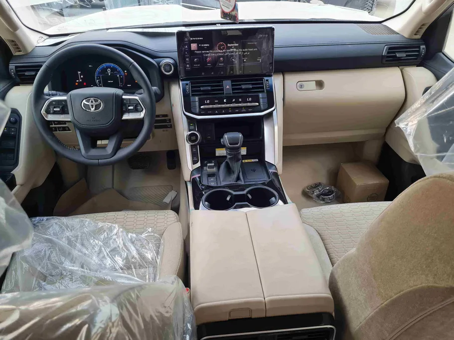 2026 Toyota Land Cruiser GXR3 