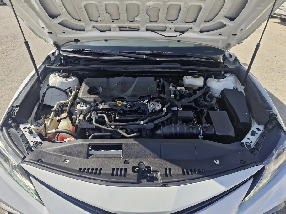 2021 Toyota Camry  LE HEV 