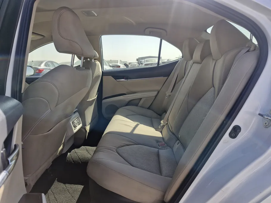 2021 Toyota Camry  LE HEV 