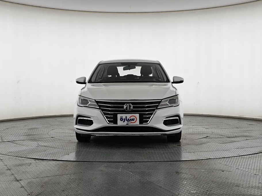 ام جي 5 STD 2023 