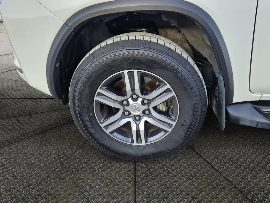 2022 Toyota Fortuner GX 