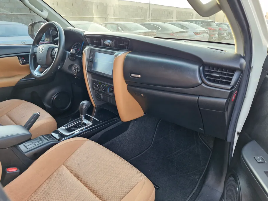 2022 Toyota Fortuner GX 