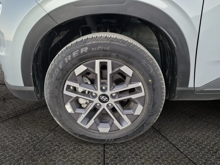2024 Hyundai Venue Smart 