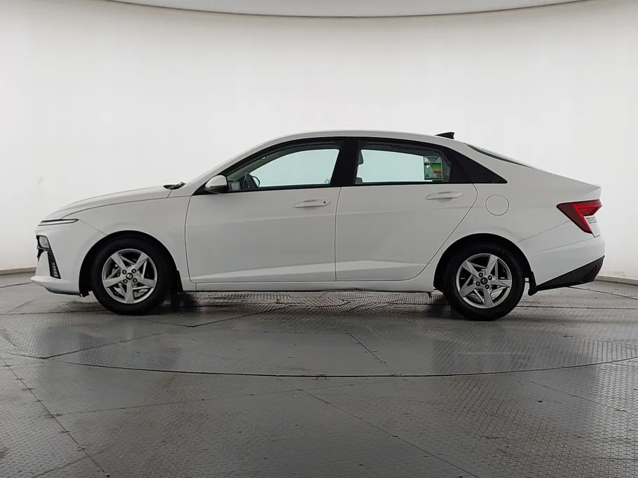 2024 Hyundai Accent Fleet 