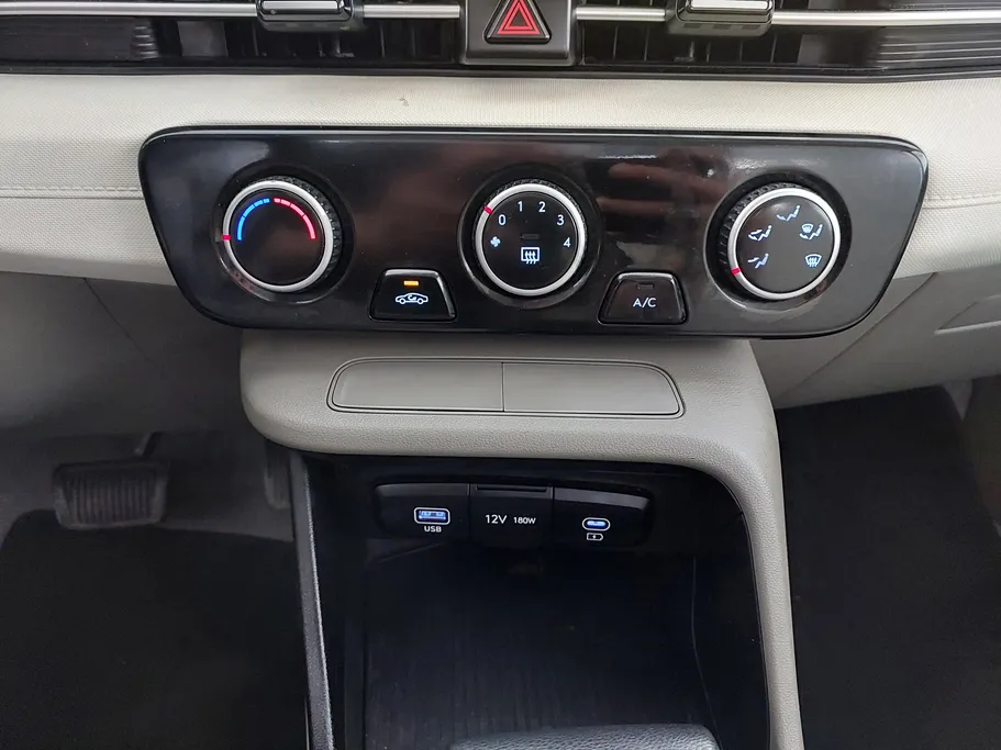 2024 Hyundai Accent Fleet 