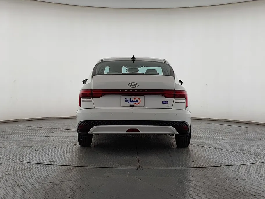 2024 Hyundai Accent Fleet 